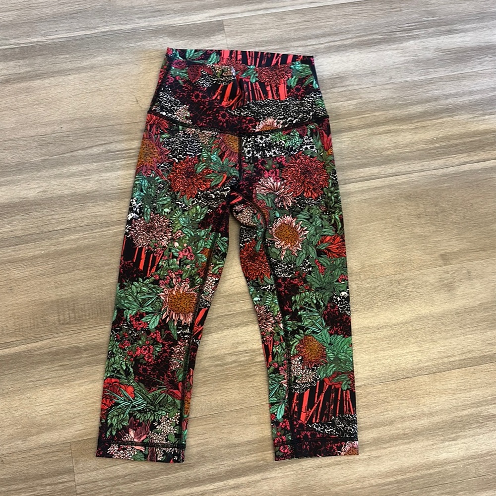 Lululemon Wunder Under Capri